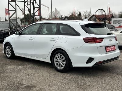 KIA CEE'D Ceed 1.0 T-GDI Bronze M.o.-i. 1.tul. Klíma Tempomat 71e km!