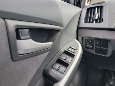 TOYOTA PRIUS 1.8 HSD Sol NAVI (Automata) Xenon Tempomat HUD Kamera Digitklíma