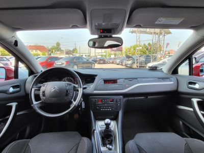 CITROEN C5 1.6 HDi Dynamique M.o.-i. Klíma Tempomat Bluetooth Téli-nyári garnitúra