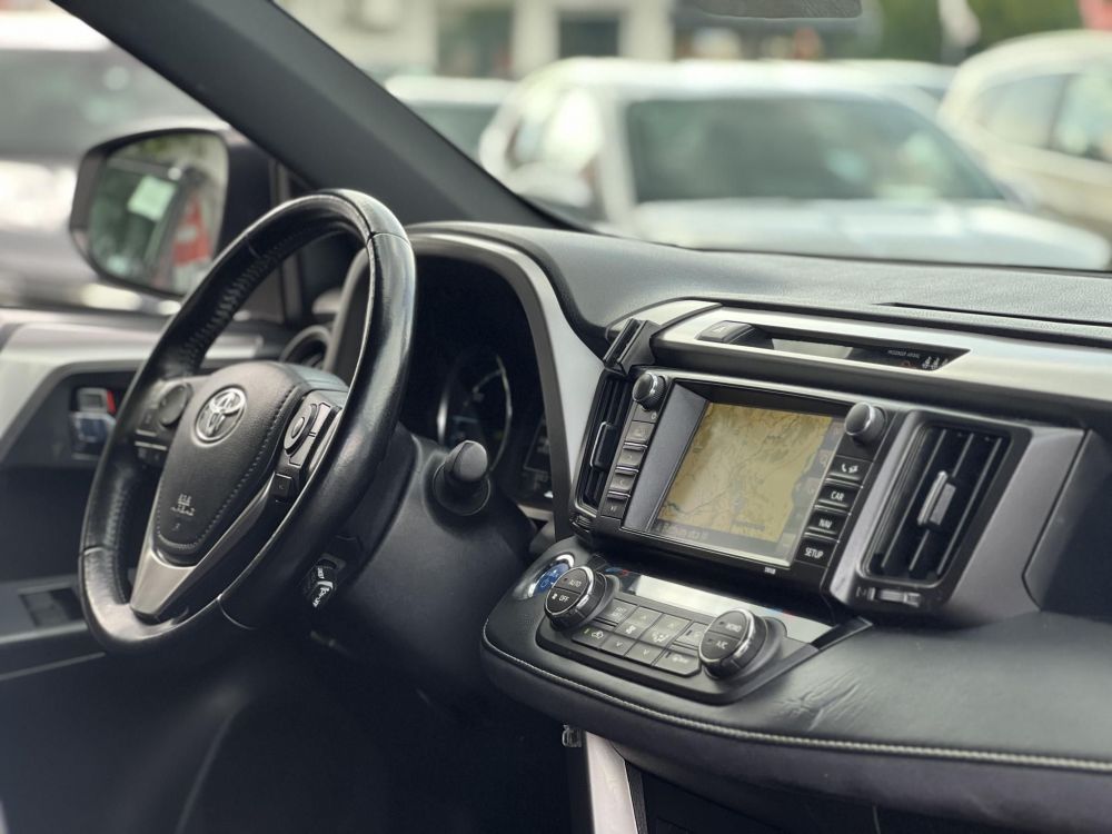 TOYOTA RAV 4 Rav4 2.5 Hybrid Executive e-CVT 4WD összkerékhajtás. végig márkaszervizelt!
