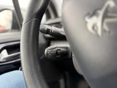 PEUGEOT 208 1.6 BlueHDi Active M.o.-i. 1.tul. klíma. 5L/100km. vezérlés cserélve!