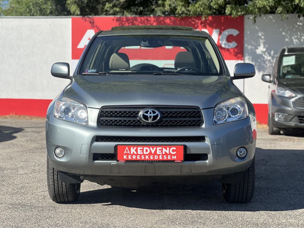 TOYOTA RAV 4 Rav4 2.0 4x4 Magyarországi. napfénytető. keyless. vonóhorog. téli-nyári kerék. 2 gyári kulcs!