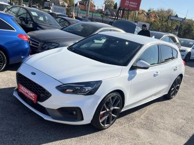 FORD FOCUS 2.3 EcoBoost ST Frissen szervizelt. RECARO. Carplay. GARANCIÁLIS motor!