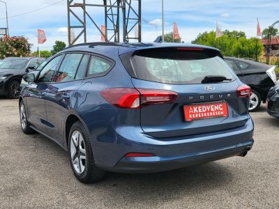 FORD FOCUS 1.5 EcoBlue Active (Automata) LED Tempomat Navi Bluetooh PDC