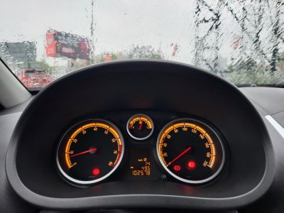 OPEL CORSA D 1.2 Color Edition M.o.-i. Klíma Tempomat Bluetooth 102e km! Téli-nyári garnitúra!