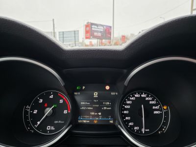 ALFA ROMEO STELVIO 2.2 D(Automata) Sprint LED Távtartó Sávtartó Navigáció Keyless Kamera Félbőr