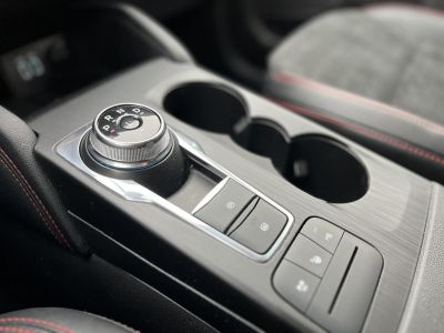 FORD KUGA 2.5 FHEV ST-Line X Graphite Tech Edition CVT M.o.-i. 1.tul. Bang & Olufsen Hifi