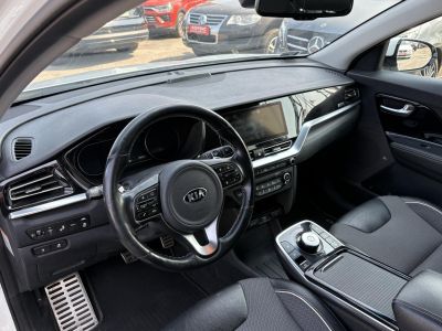 KIA NIRO e-Niro 64kWh Platinum JBL M.o.-i. 1.tul. Márkaszervizelt!