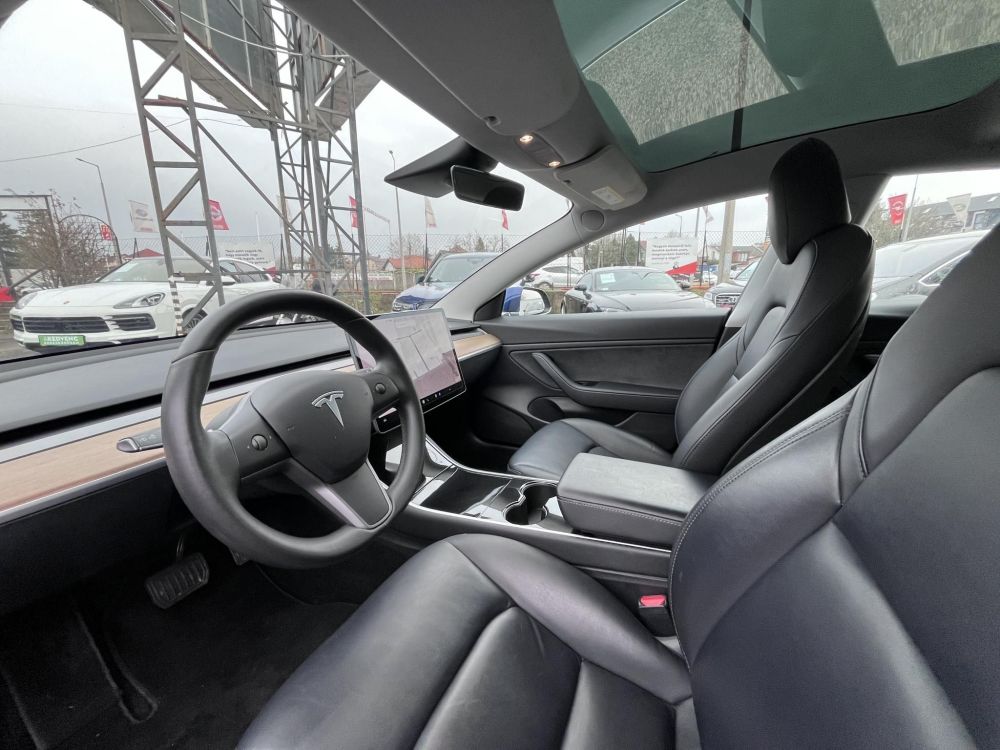 TESLA MODEL 3 Long Range AWD (Automata) Garanciális. 500km hatótáv. megkímélt állapot!