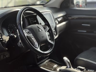 MITSUBISHI OUTLANDER 2.0 PHEV Intense Plus 4WD CVT