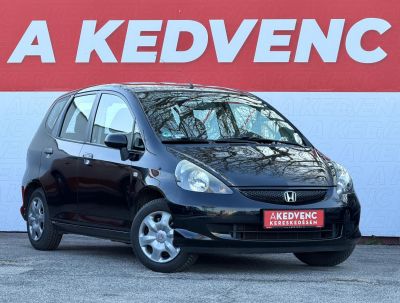HONDA JAZZ 1.2 S Cool Nincs extra. Nincs csicsa. Csak egy megbízható autó!