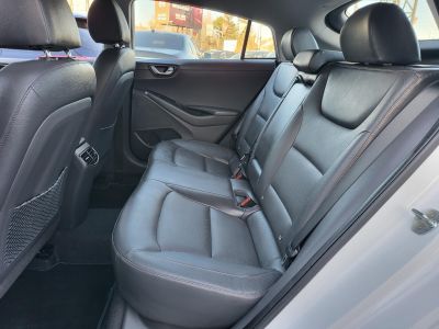 HYUNDAI IONIQ electric Premium (Automata) Teljes felszereltség! Megkímélt állapot!