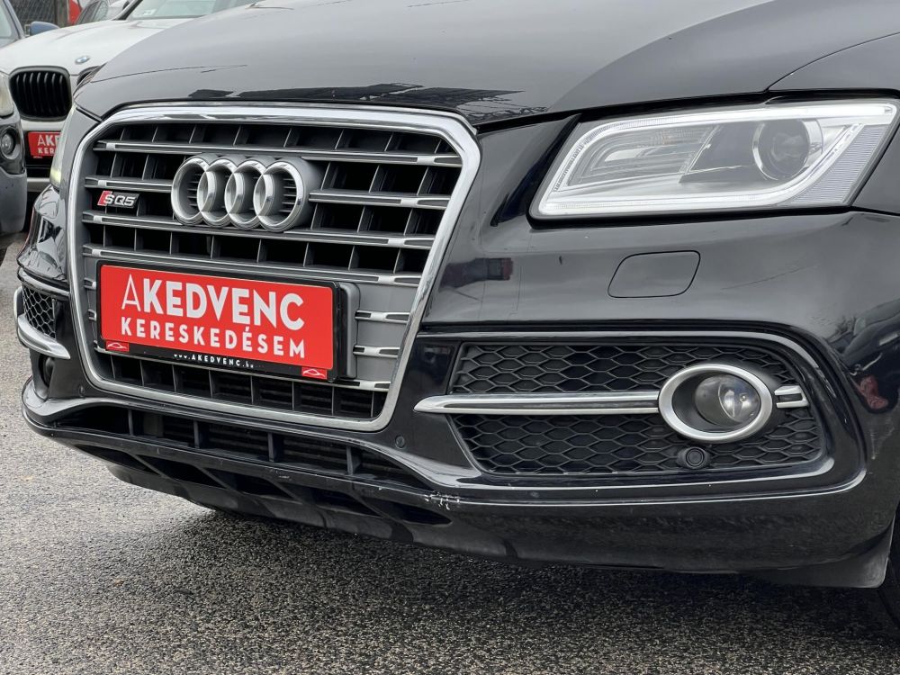 AUDI Q5 SQ5 3.0 TDI quattro Tiptronic ic Xenon Panorámatető Távtartó Navi Kamera Memória Ülésfűtés Vonóhorog