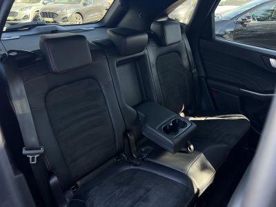 FORD KUGA 2.5 PHEV ST-Line X CVT 72e km. 70 kilométer hatótáv. Carplay!