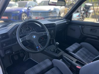 BMW 318is