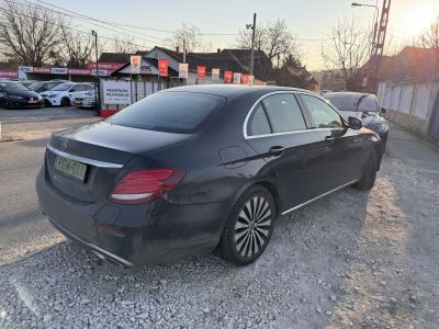 MERCEDES-BENZ E 350 e 9G-TRONIC 150e km. Bőr belső. kamera. frissen szervizelt