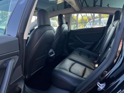 TESLA MODEL 3 Standard Range Plus Aut 96e km. mátrix LED. hőszivattyú. prémium hifi. garanciális!