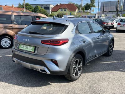 KIA XCEED 1.6 GDI PHEV X-Platinum DCT Zöld rendszám LED Tempomat Navi Kamera Sávtartó Carplay 65e km!