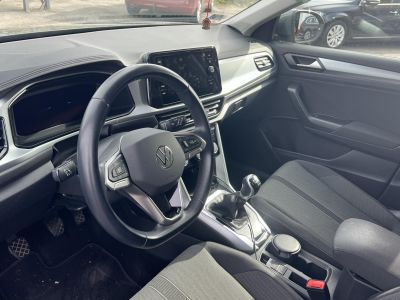 VOLKSWAGEN T-ROC 1.5 TSI ACT Life M.o.-i. 1 tul. Garanciális