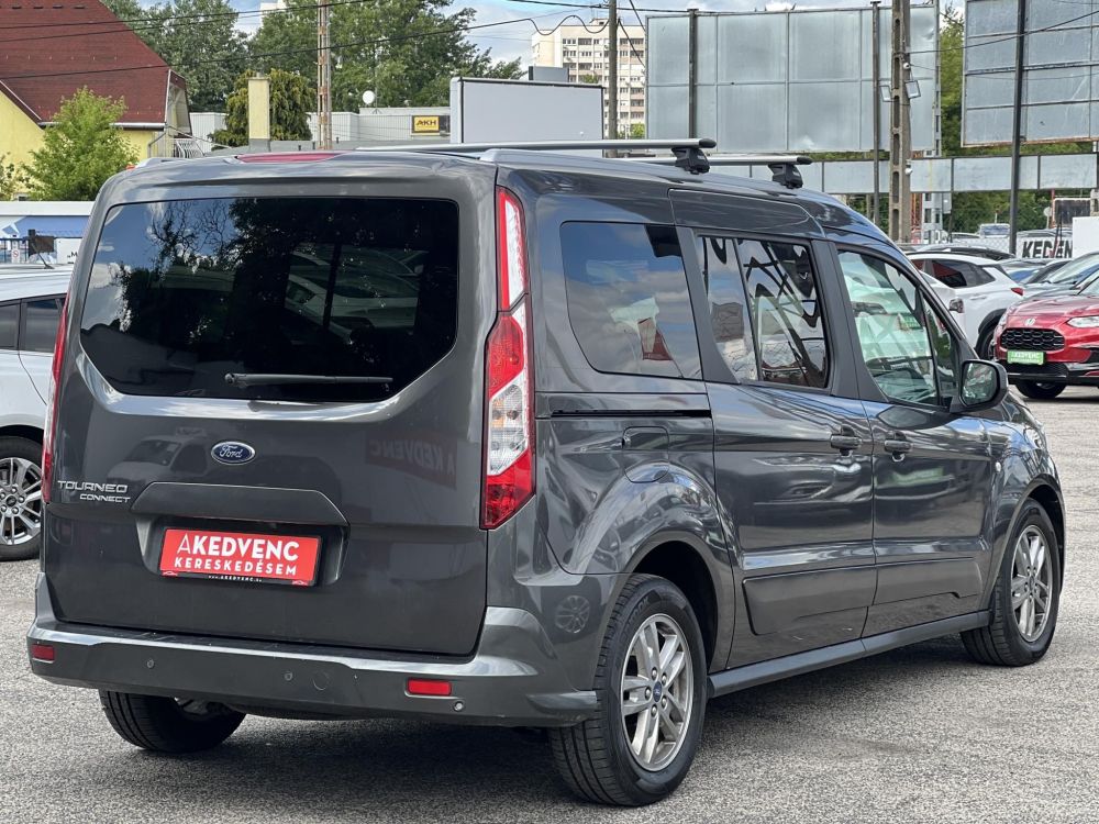 FORD CONNECT Tourneo230 1.5 TDCi L2 Titanium (7 személyes )