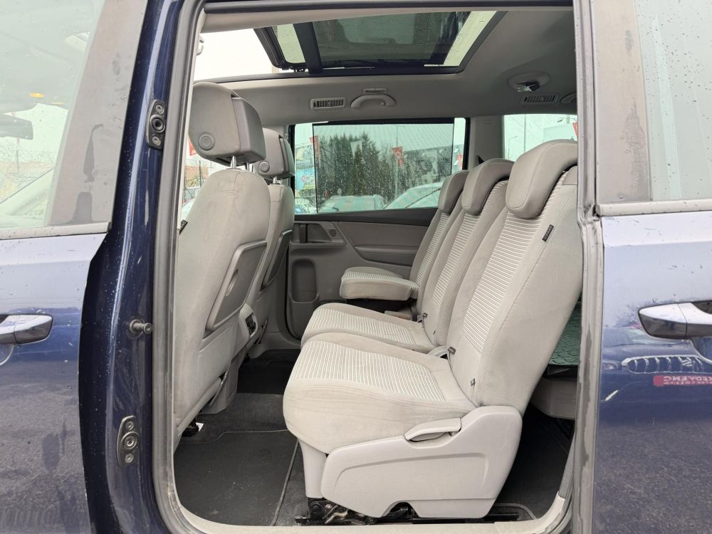 SEAT ALHAMBRA 2.0 CR TDI Style DSG [7 személy] Panorámatető Ülésfűtés Adaptív futómű Világos belső Frissen szervizelt!