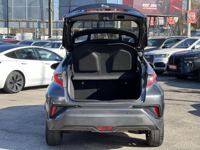 TOYOTA C-HR 1.8 Hybrid Executive e-CVT Kitűnő állapot. magas felszereltség!