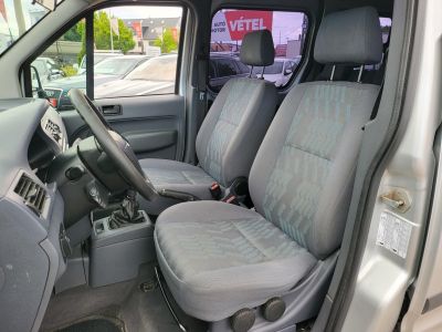 FORD TOURNEO CONNECT 1.8 TDCI 8 személyes Frissen szervizelt!