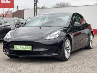 TESLA MODEL 3 RWD (Automata) 36e km. Ryzen. 19 sport felni. 2030-ig gyári garancia!
