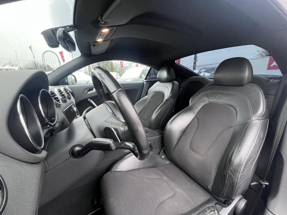 AUDI TT Coupe 2.0 TFSI S-tronic