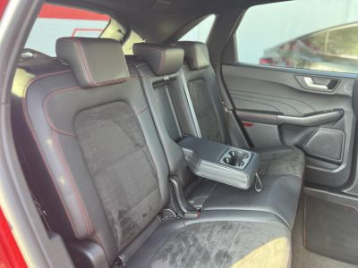 FORD KUGA 2.5 PHEV ST-Line CVT 107e km. Bang and Olufsen. head-up. 4x ülésfűtés. állítható combtámasz. gyönyörű