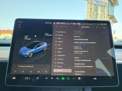 TESLA MODEL 3 Long Range AWD (Automata) GYÖNYÖRŰ állapot! facelift. garanciális
