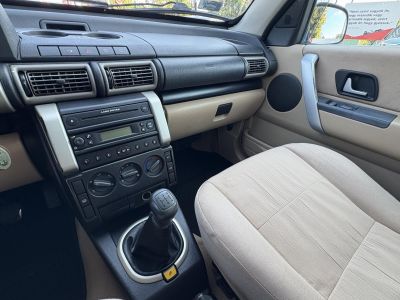 LAND ROVER FREELANDER 2.0 TD4 SE M.o.-i. Klíma Télni/nyári garnitúra Vonóhorog!