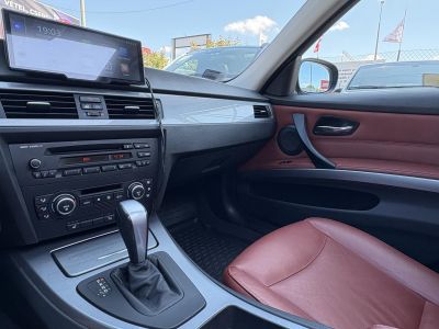 BMW 320d xDrive Touring (Automata) 142e km. Magyarországi Panorámatető Tempomat Ülésfűtés Bőr