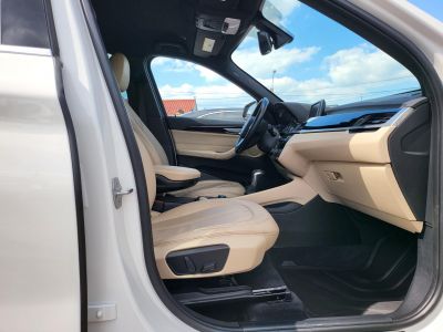 BMW X1 sDrive28i (Automata) 56e km. vaj bőrbelső. memória. kamera