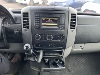 MERCEDES-BENZ SPRINTER 316 CDI 906.633.13 Kamera Ülésfűtés Vonóhorog Tolatóradar Bi-xenon Állófűtés