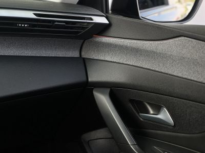 PEUGEOT 308 SW 1.5 BlueHDi Allure LED Tempomat Navi Mirrorscreen Bluetooth 360kamera