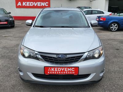 SUBARU IMPREZA 2.0 Sport (Automata) AWD Xenon Keyless Tempomat Ülésfűtés Kamera Vonóhorog Téli-nyári kerék