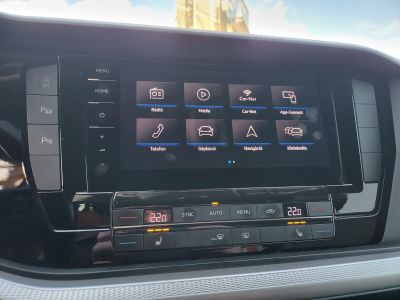 VOLKSWAGEN TOUAREG 3.0 V6 TDI Elegance Tiptronic ic LED Távtartó Sávtartó Navi Ülésfűtés Bluetooth Vonóhorog!
