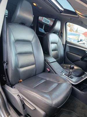 VOLVO V70 2.0 D [D3] Momentum Napfénytető Klíma Tempomat Bluetooth Bőr belső!