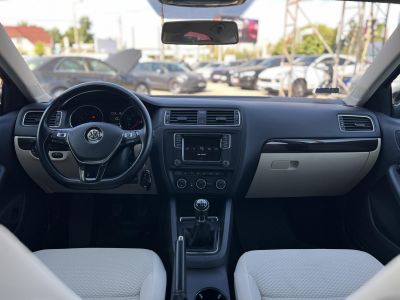 VOLKSWAGEN JETTA VI 1.4 TSI BMT Comfortline