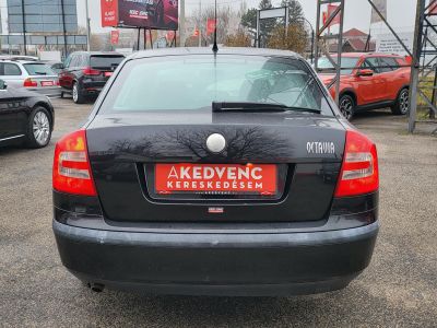 SKODA OCTAVIA 1.4 Ambiente Klíma El.ablak El.tükör Alufelni