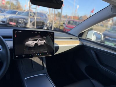 TESLA MODEL Y Long Range AWD (Automata) 72e km. AMD Ryzen. hőszivattyú. mátrix LED. garanciális!