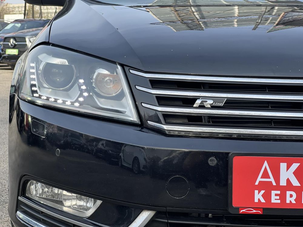 VOLKSWAGEN PASSAT Variant 3.6 V6 Highline 4Motion DSG Xenon Panorámatető Tempomat Ülésfűtés Vonóhorog
