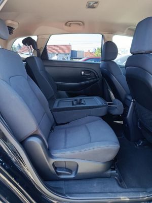 KIA CARENS 1.7 CRDI HP EX Limited DCT Magyar. 163e km. Tolatóradar digit klíma Bluetooth Ajándék olajcsere!