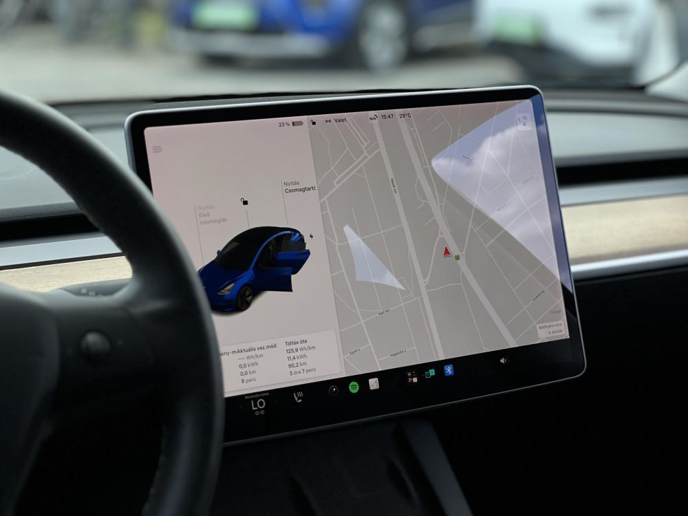 TESLA MODEL 3 Long Range AWD (Automata) 90e km. mátrix LED. hőszivattyú. garanciális!