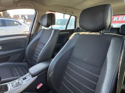 RENAULT LAGUNA 1.5 dCi Expression EDC Klíma Tempomat Bluetooth Végig szervízelt!