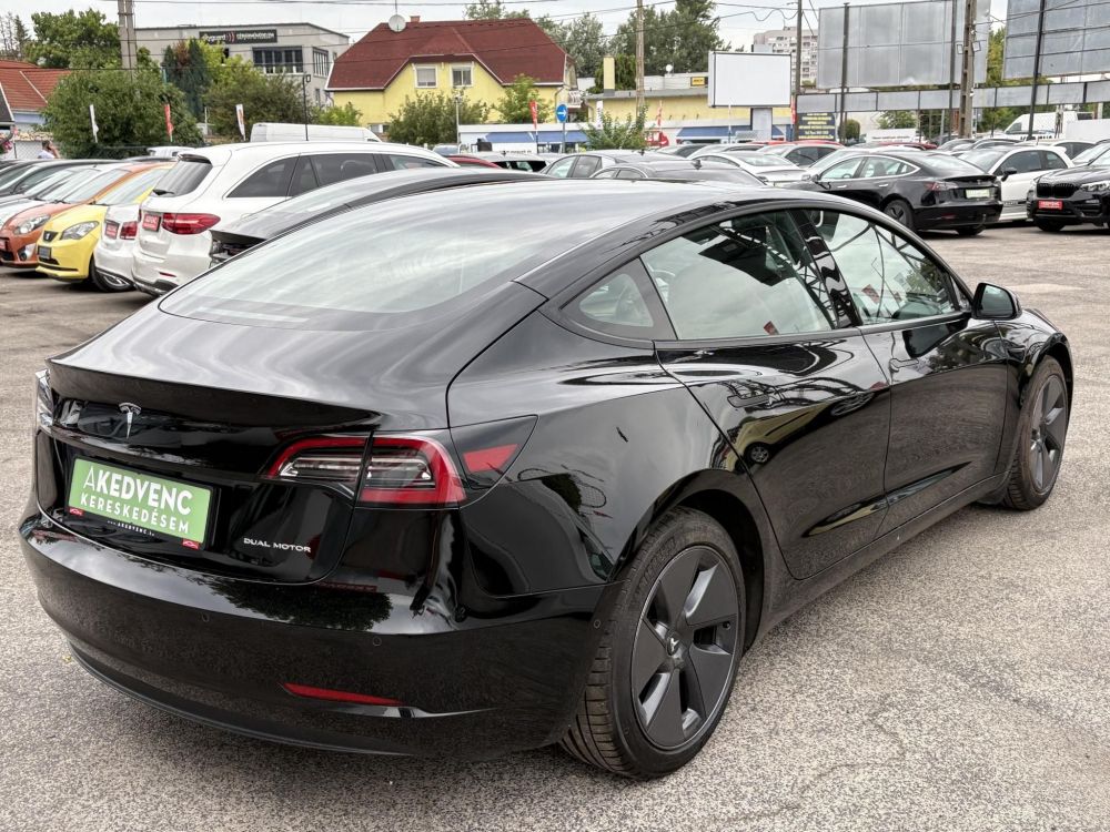 TESLA MODEL 3 Long Range AWD (Automata) mátrix LED. garanciális. hőszivattyú. premium hifi. 500km-es hatótáv!
