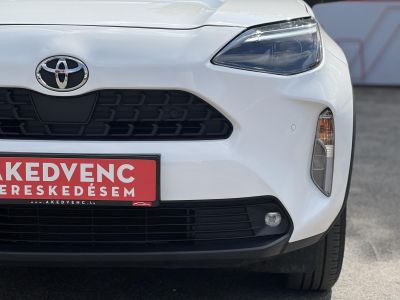 TOYOTA YARIS CROSS 1.5 VVT-i Active Gyári garancia Carplay Űlésfűtés 42e km!