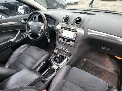 FORD MONDEO 2.5T Titanium-X Magyarországi. Magasan felszerelt! napfénytető. xenon. ülésfűtés. memória