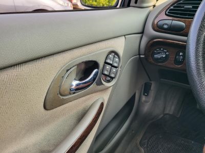FORD MONDEO 2.5 V6 Ghia 72e km! M.o.-i. 1.tul. digit klíma el.ablak el. tükör ülésfűtés radar